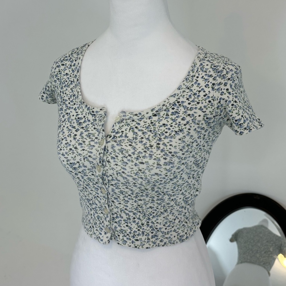 Brandy Melville Floral Button Down Blouse